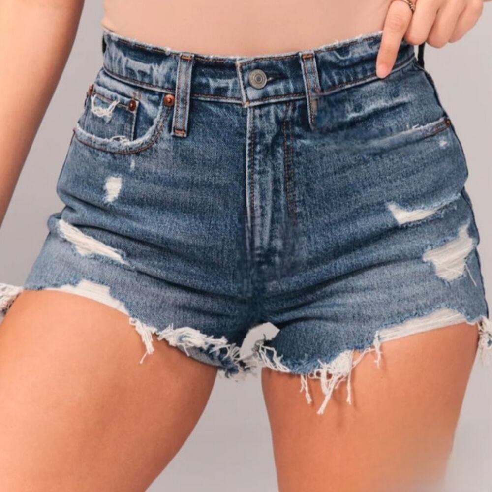 ABERCROMBIE & FITCH The Mom Short High Rise Distressed Festival Plus Size 36/22
